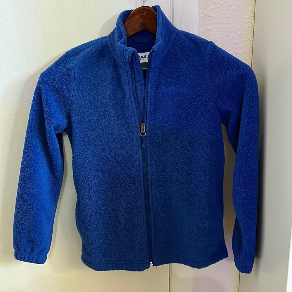 Kids size S Magellan Fleece Zip-Up Sweatshirt